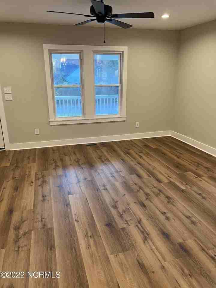 108 Elm St - Photo 5 of 21