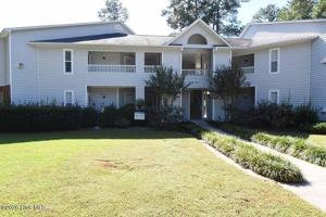 featured image of 3304 Mulberry Ln Apt E #Apt E