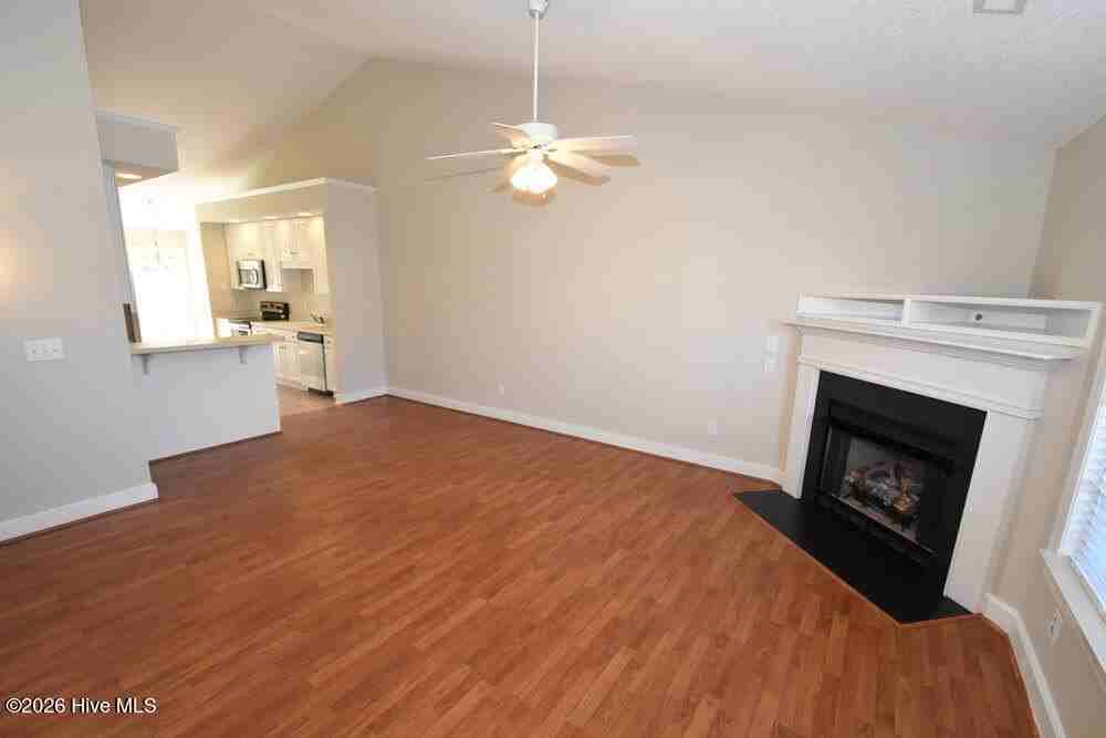 122 Emily Dr Unit A - Photo 2 of 18