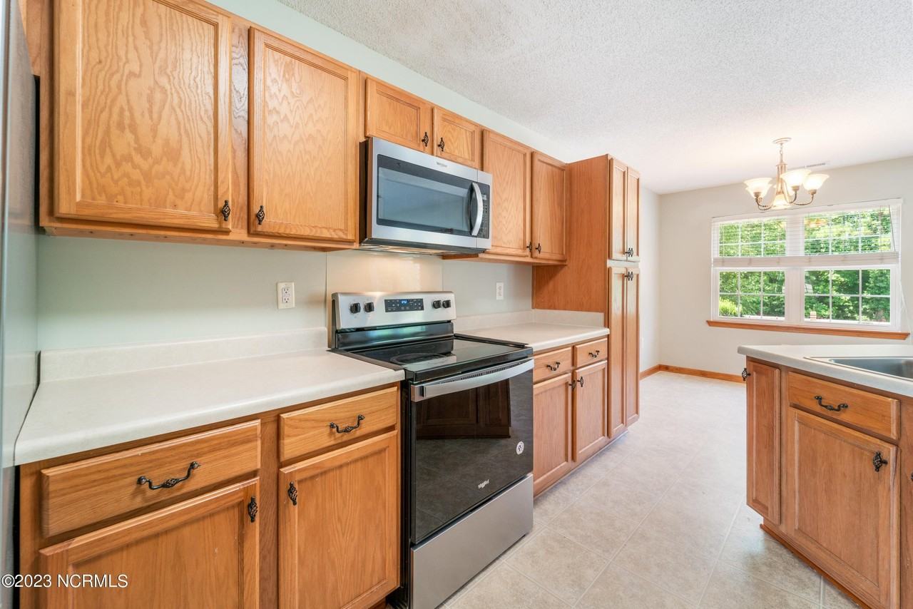 103 Appleton Ln - Photo 6 of 28