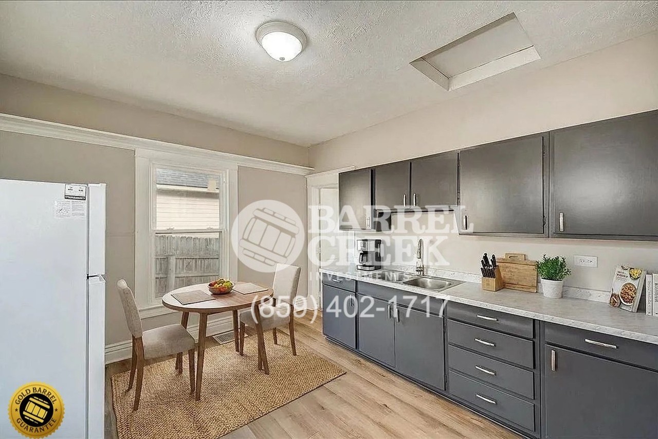 430 Price Ave - Photo 3 of 25