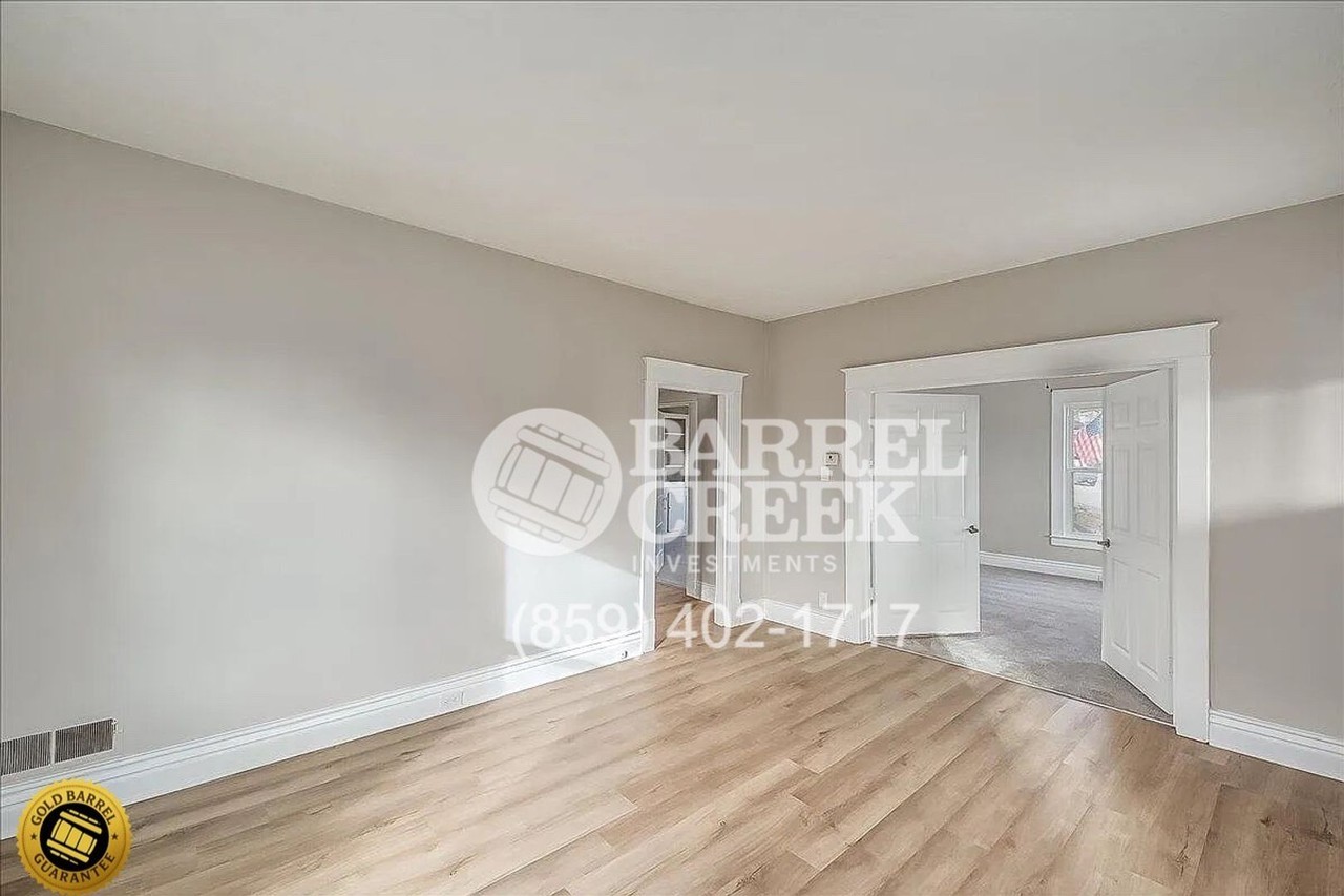 430 Price Ave - Photo 7 of 25