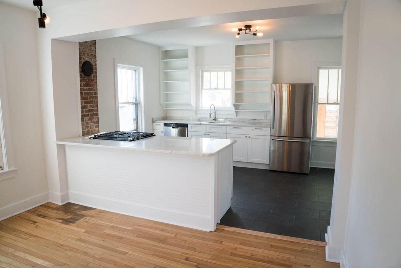 140 E Seventh St - Photo 6 of 26