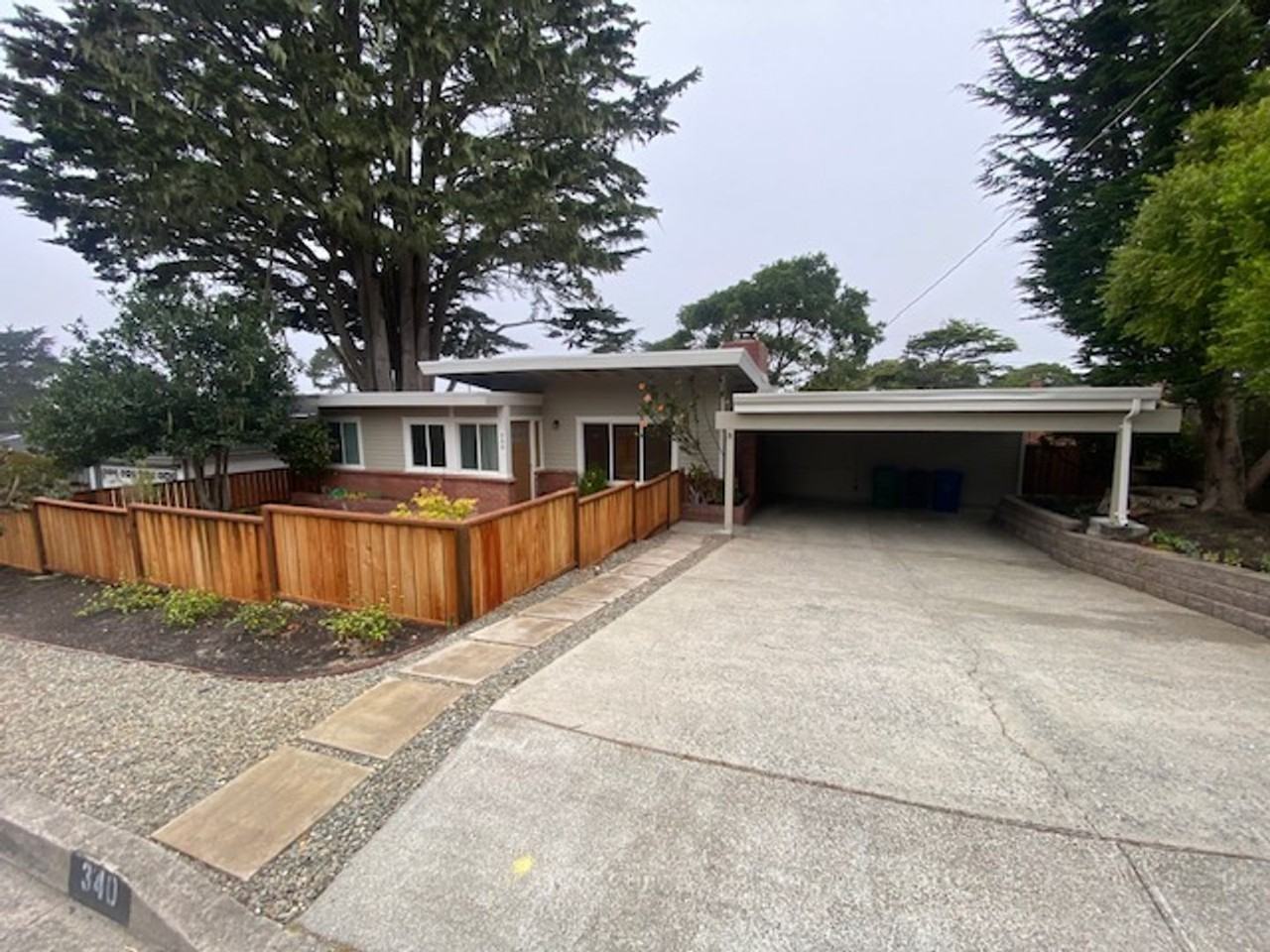 340 Bishop Ave - Photo 2 of 47