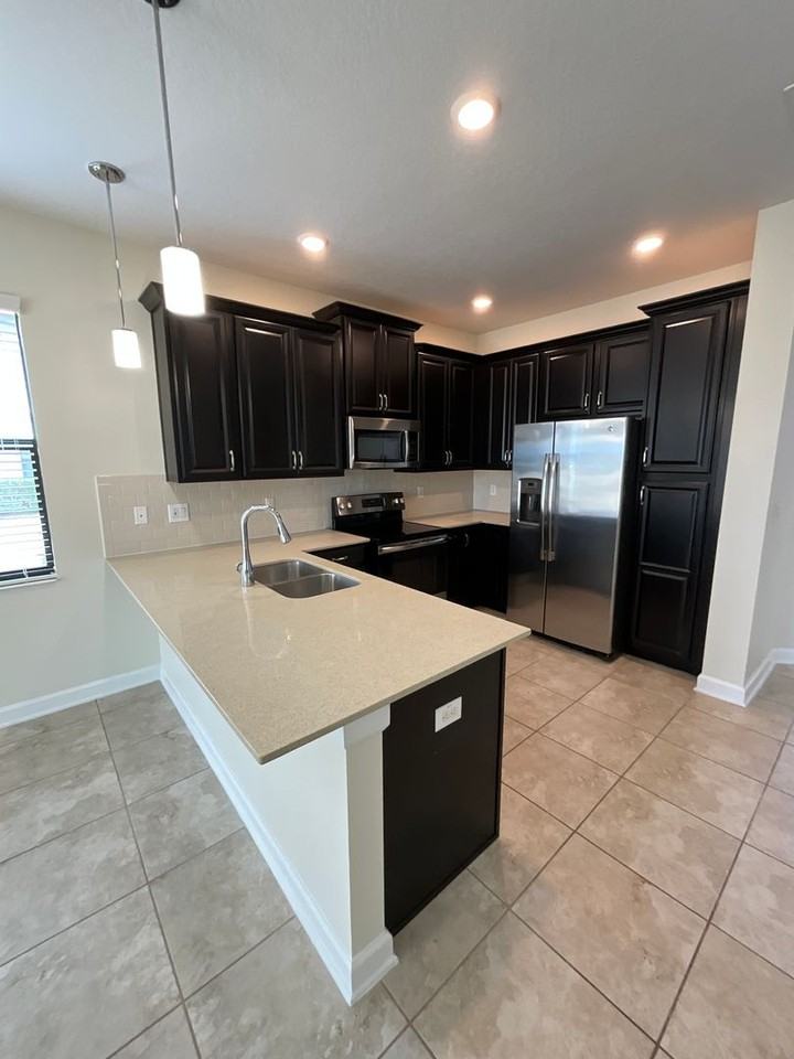 8545 Zoeller Hills Dr - Photo 6 of 31