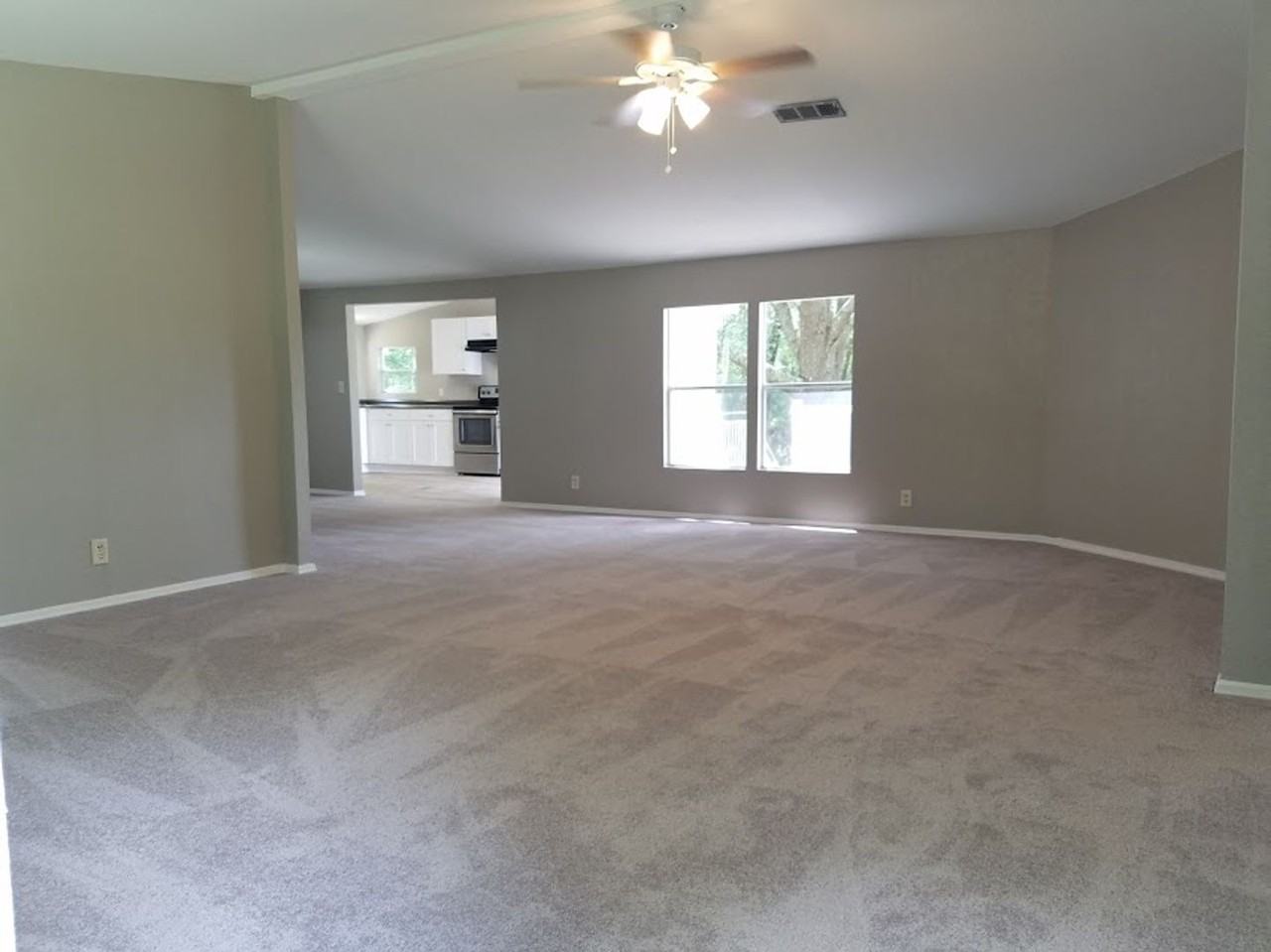 1608 Ne 97th Street Rd - Photo 3 of 23