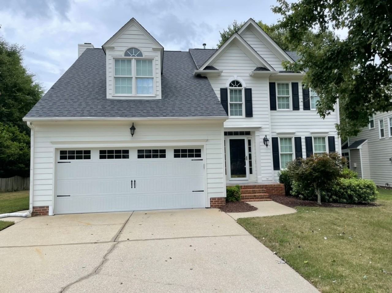 105 Palmer Meadow Ct - Photo 2 of 20