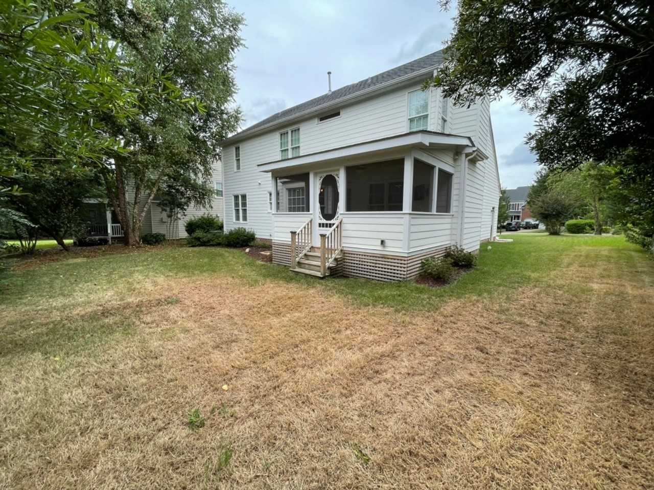 105 Palmer Meadow Ct - Photo 3 of 20