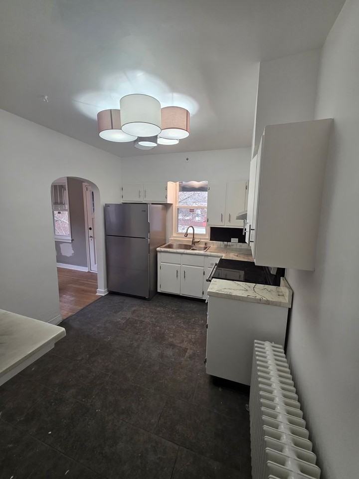 165-167 State Street (Diamond Protection Plan) - Photo 6 of 19