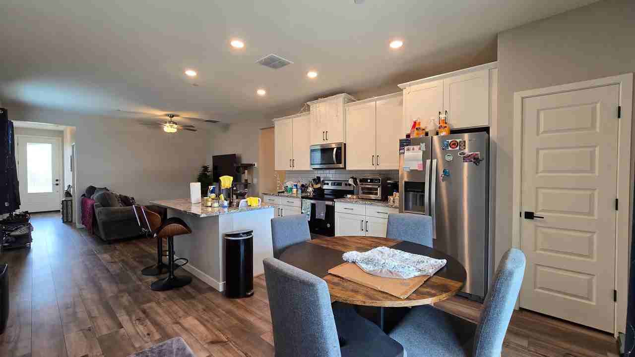 11485 W Camden Dr - Photo 6 of 22