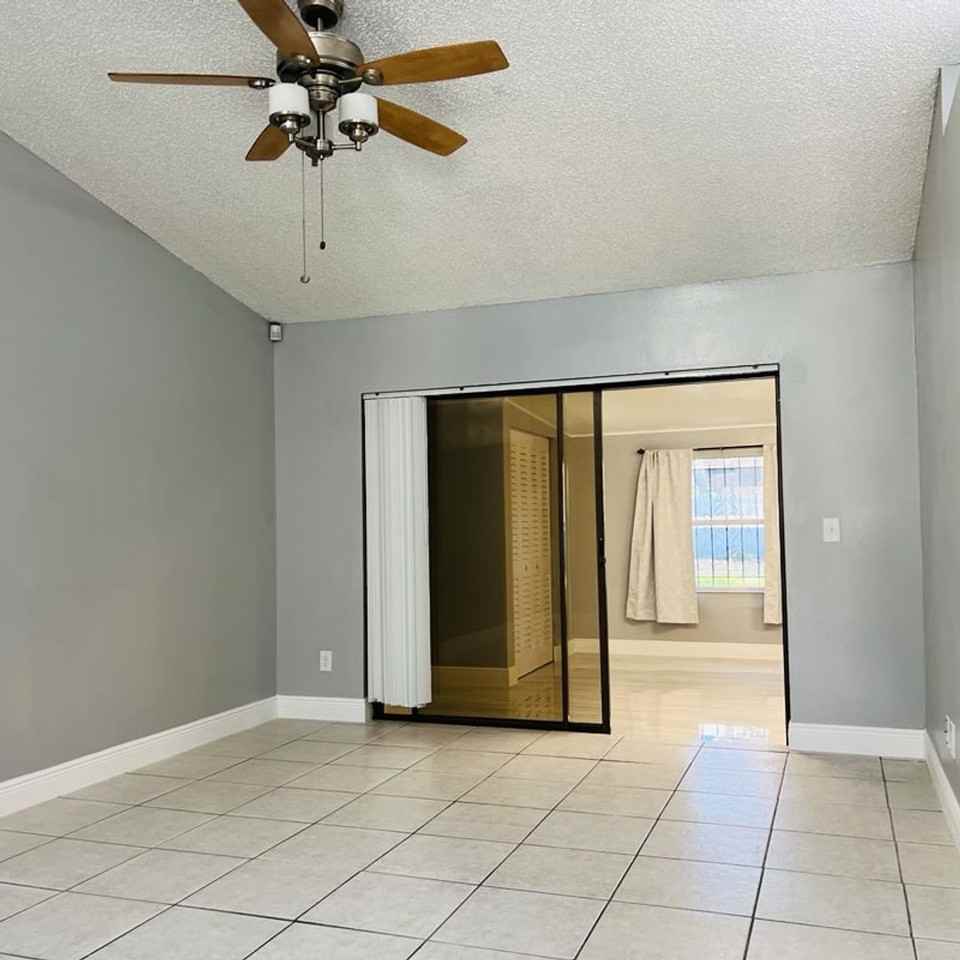 9972 Burl Way - Photo 7 of 14