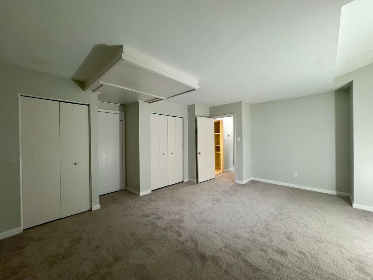 Apartment Units in Reservoir Hill, Baltimore, MD! - Photo 2 of 15