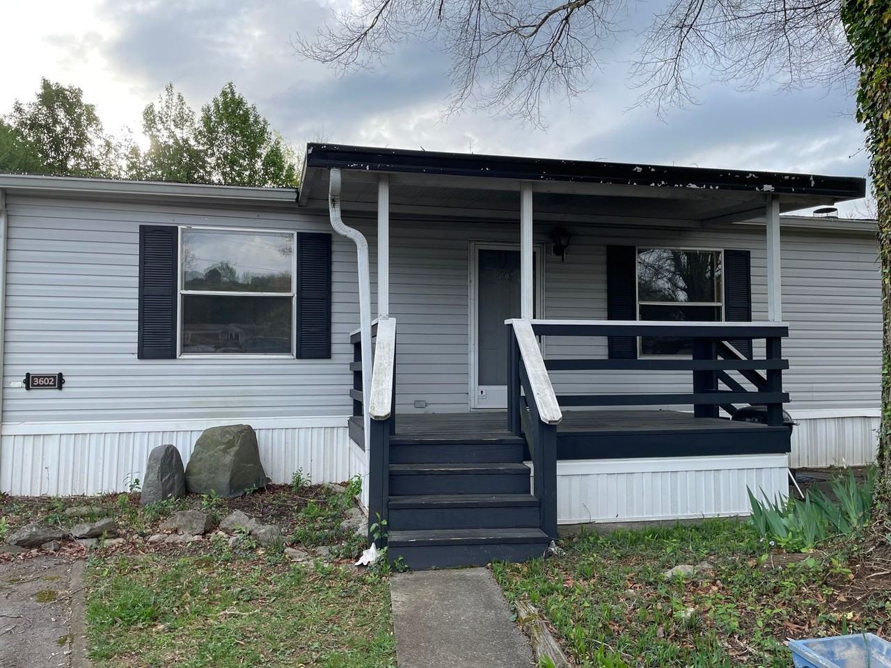 3602 Wellington Ln - Photo 2 of 50