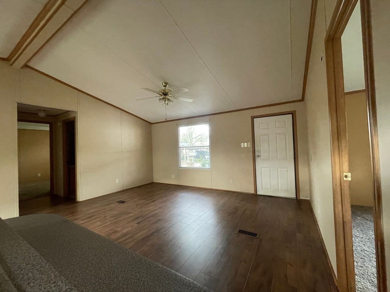 3602 Wellington Ln - Photo 3 of 50