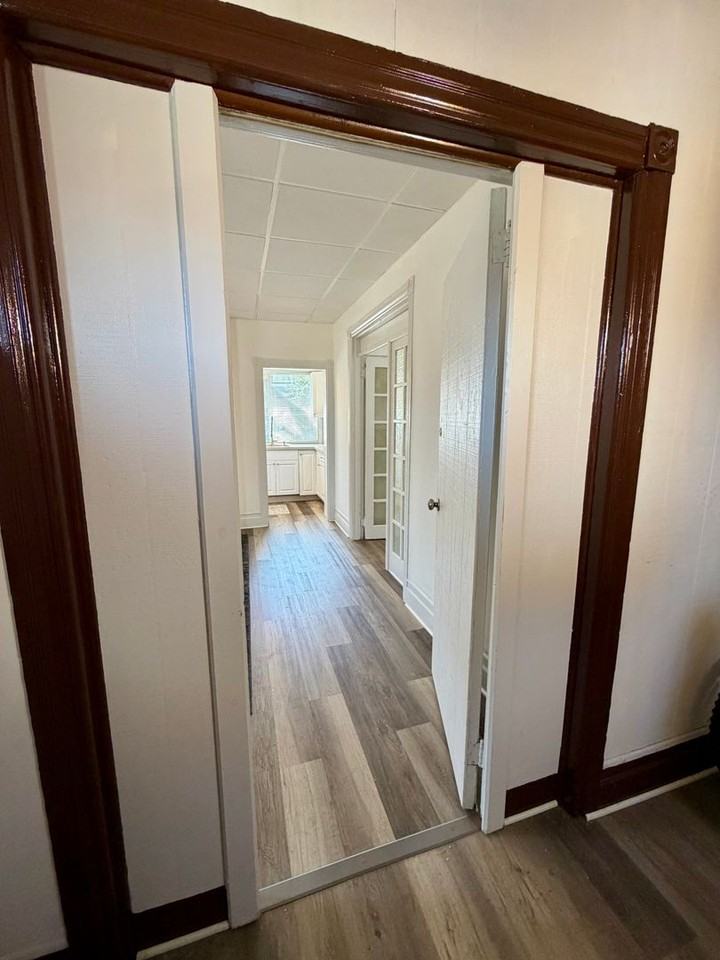 1312 Lincoln Ave - Photo 4 of 13