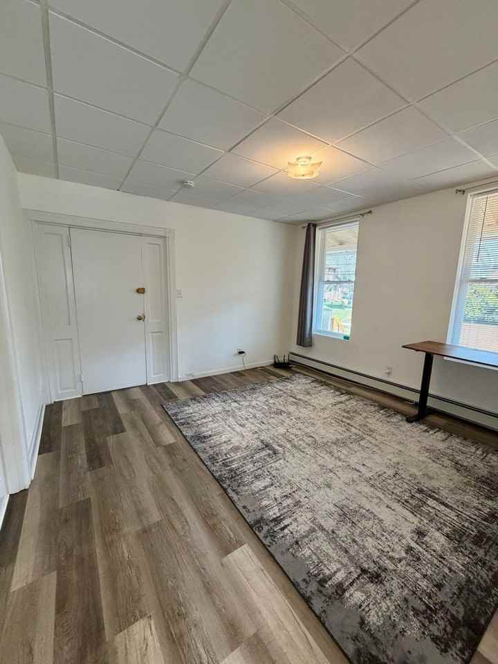 1312 Lincoln Ave - Photo 6 of 13