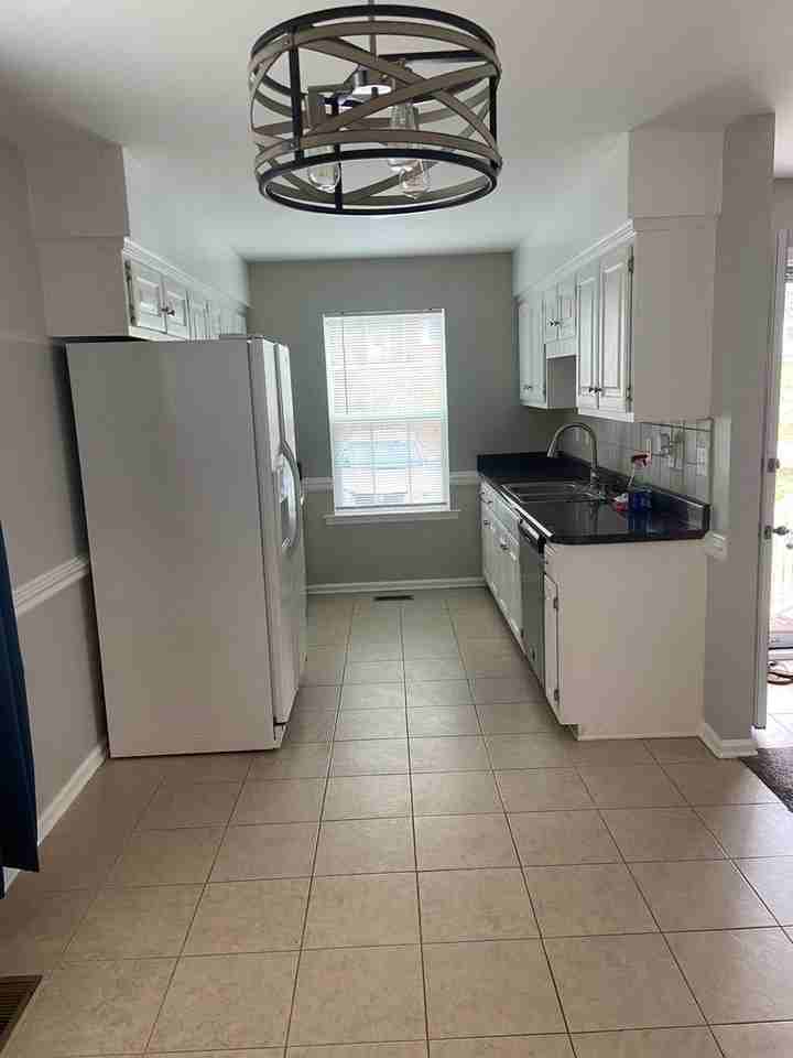 104 Oak Ave - Photo 6 of 24