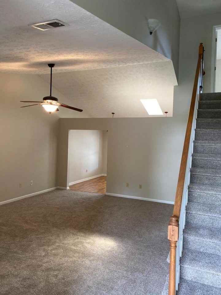 3676 Cottage Cir - Photo 4 of 17