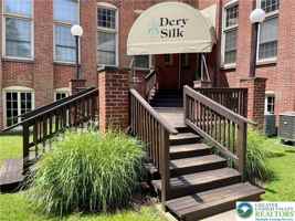 featured image of 101 Race St Apt 201