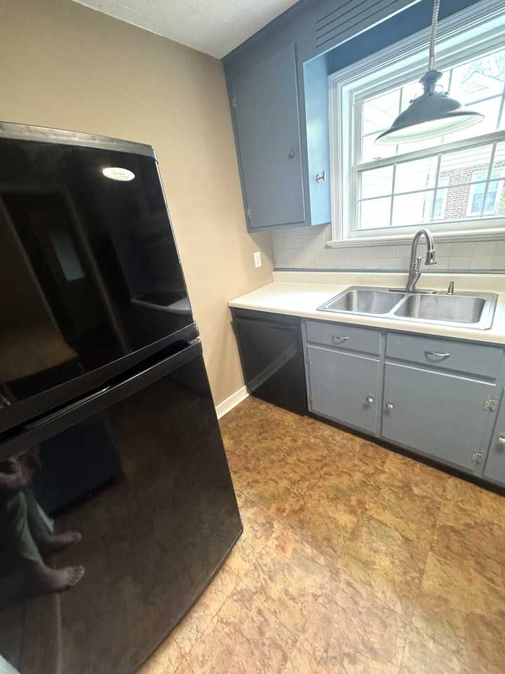 8709 Avalon Dr #1 - Photo 7 of 20