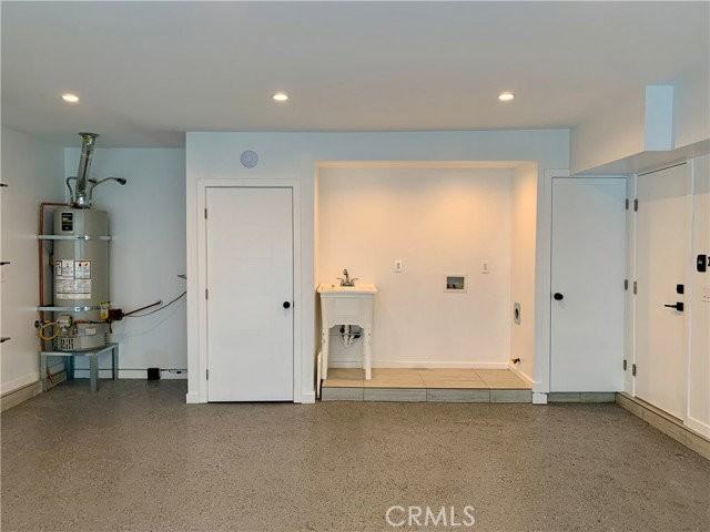 7811 Electra Dr - Photo 2 of 8