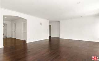 featured image of 1605 Loma Vista Dr