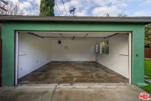 featured image of 2587 S Westgate Ave