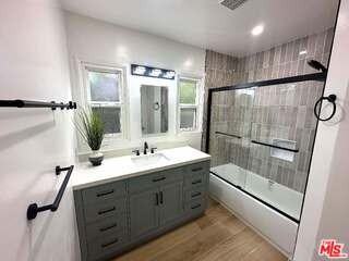 3406 Wade St - Photo 5 of 8