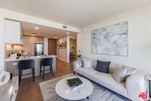 featured image of 11750 Wilshire Blvd #2004