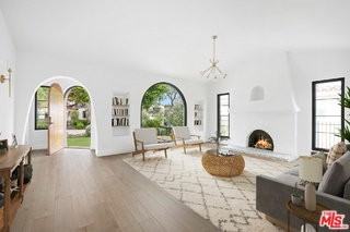 10525 Cushdon Ave - Photo 3 of 8