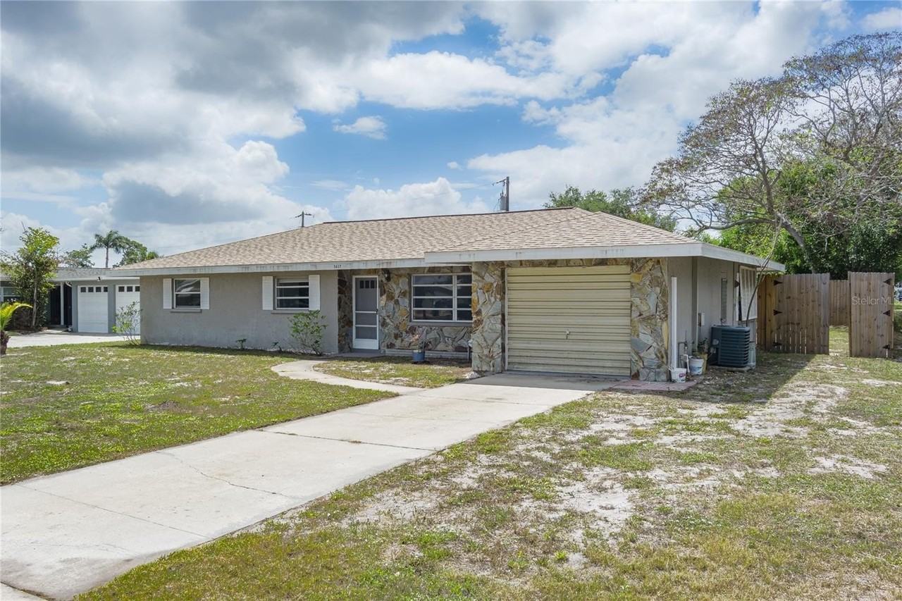 5617 1st Ave W - Photo 2 of 28