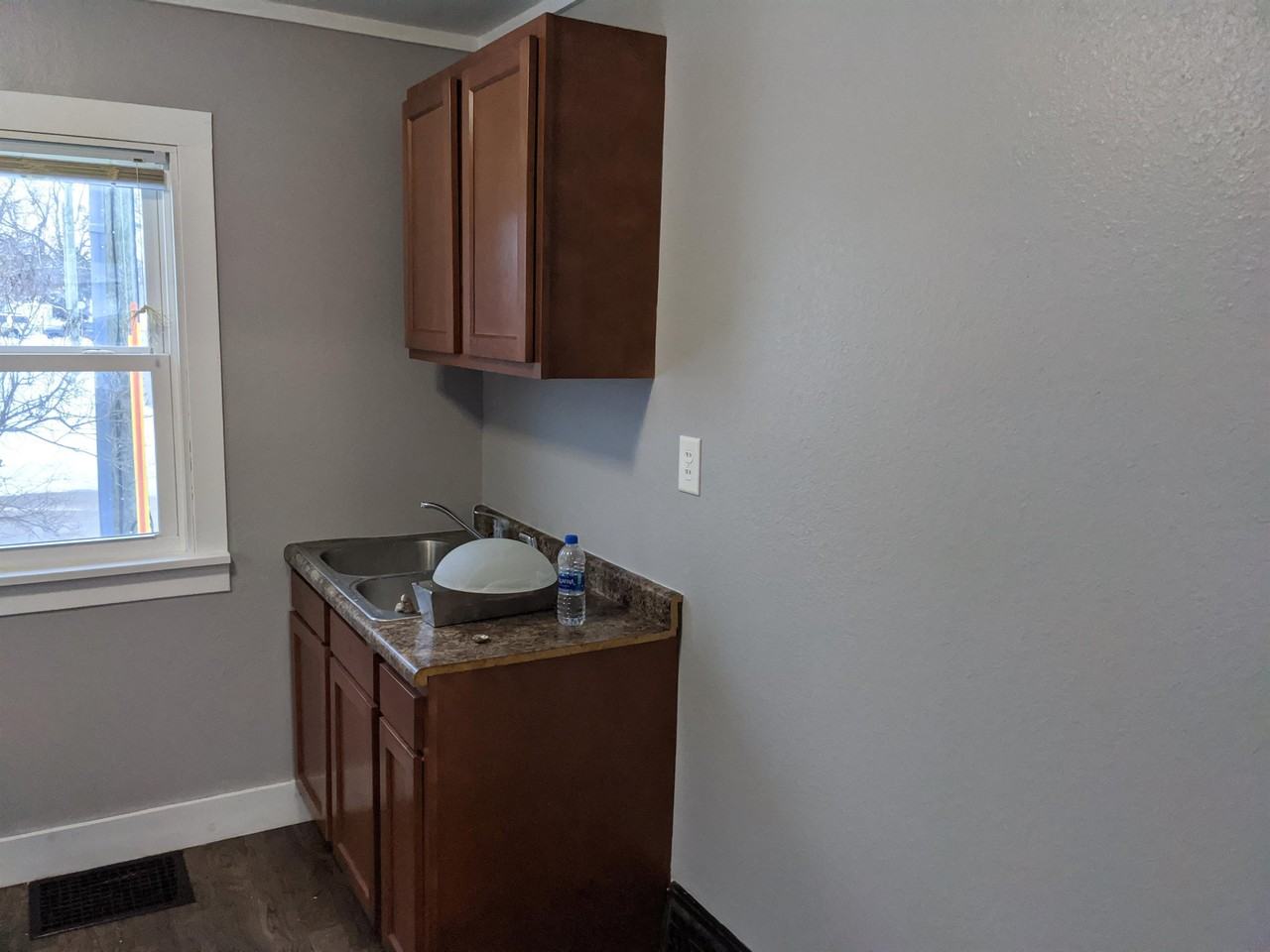 609 1st Street WestApartment D #1 - Photo 2 of 7