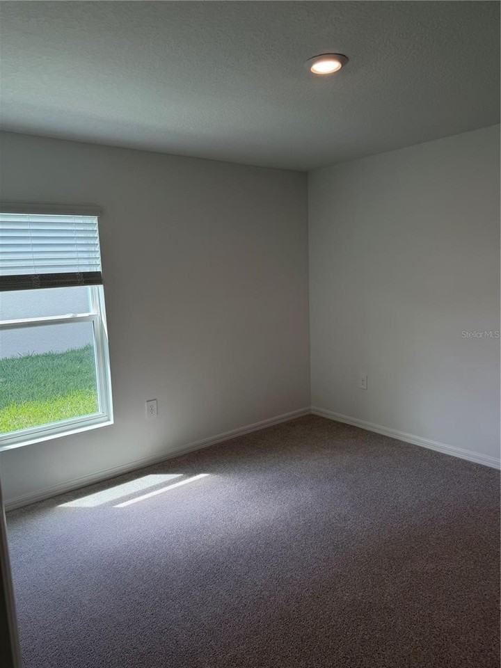 1288 Nw 48th Ter - Photo 3 of 24