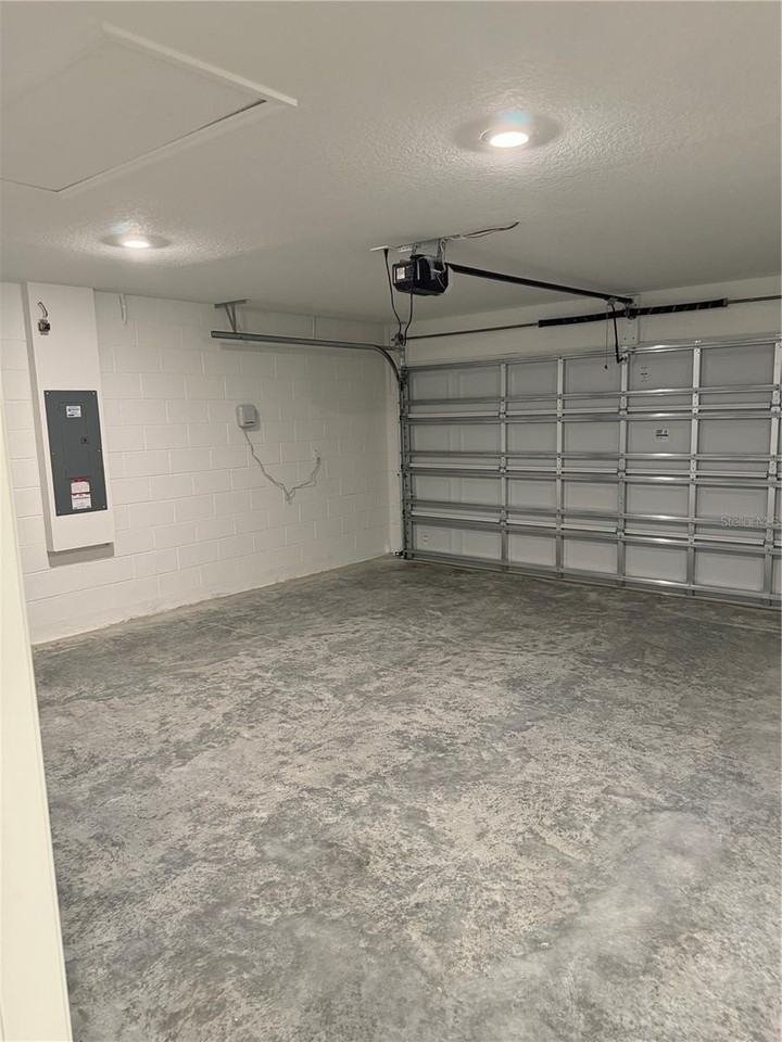 1288 Nw 48th Ter - Photo 6 of 24