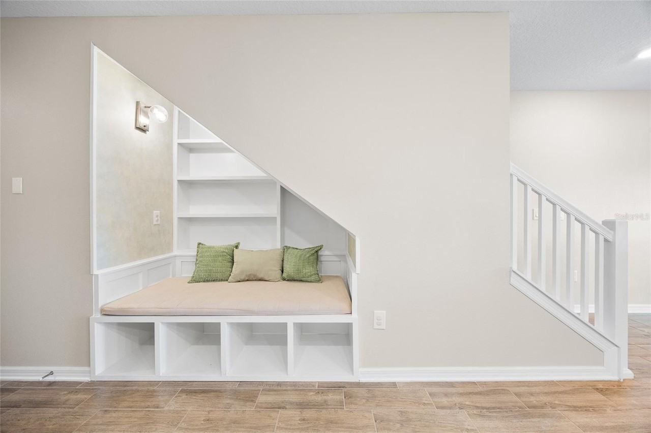 5504 Tripoli Dr - Photo 5 of 25