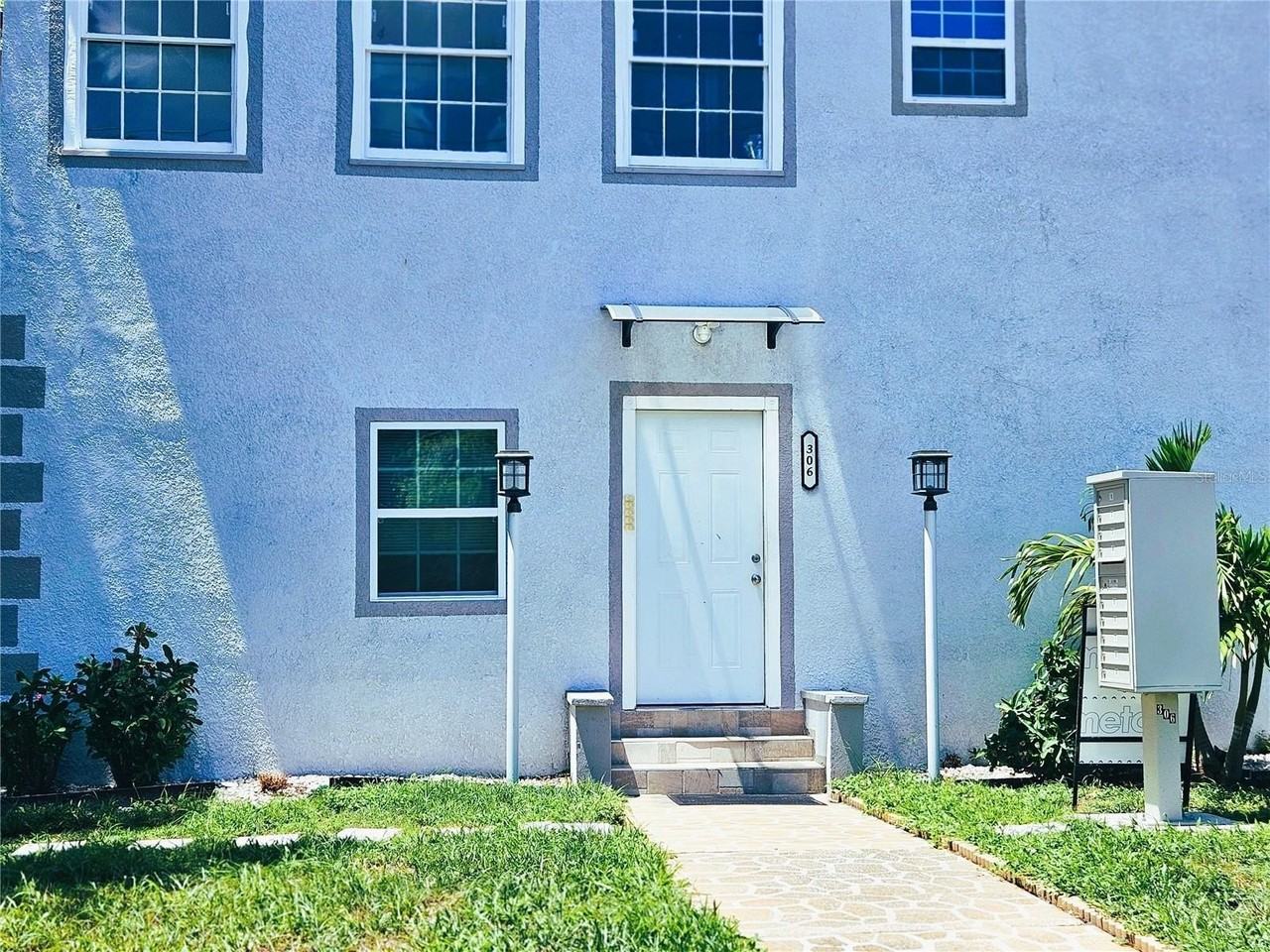 306 Turner St #6 - Photo 2 of 16