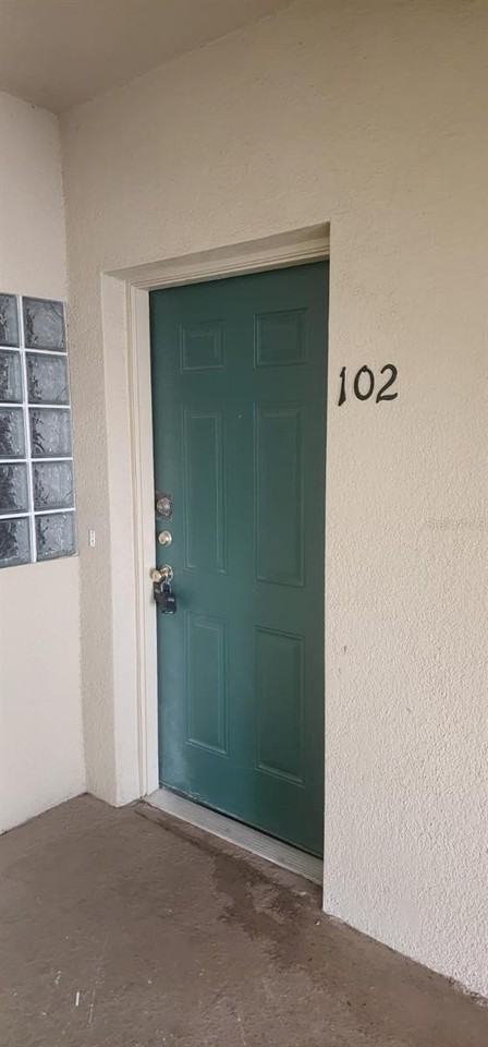6014 Portsdale Pl #102 - Photo 5 of 28