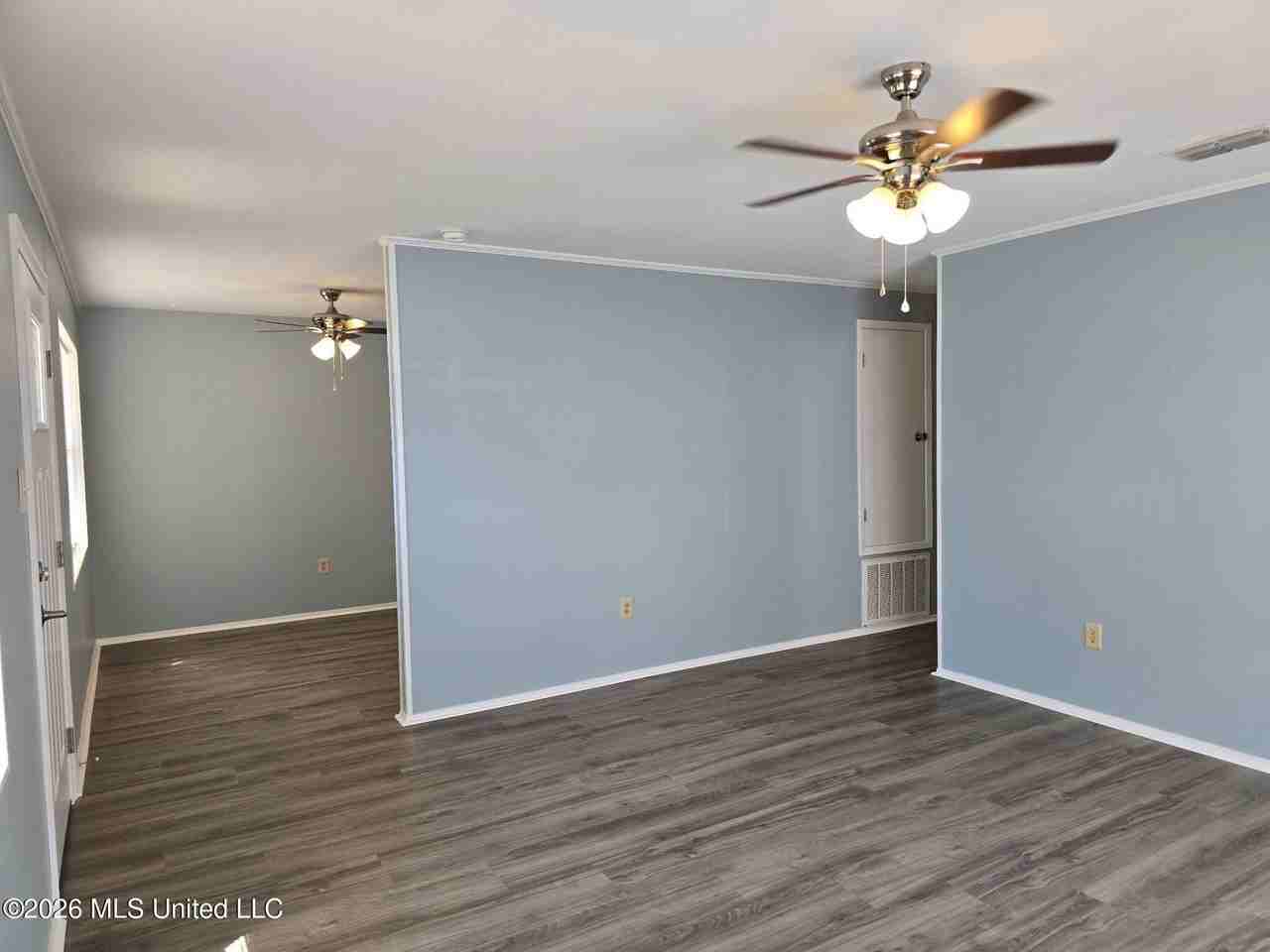 188 Saint Paul St - Photo 2 of 9