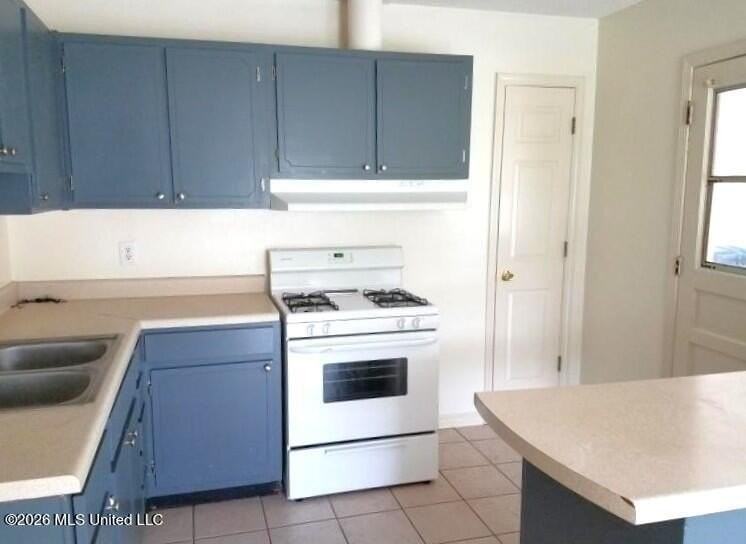 7105 Melrose Dr - Photo 2 of 9