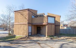featured image of 2249 Silver Maple Ct