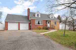 featured image of 316 S 3rd St