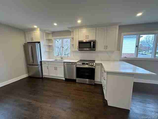 5 Linwood Rd N #2ndFL - Photo 2 of 12