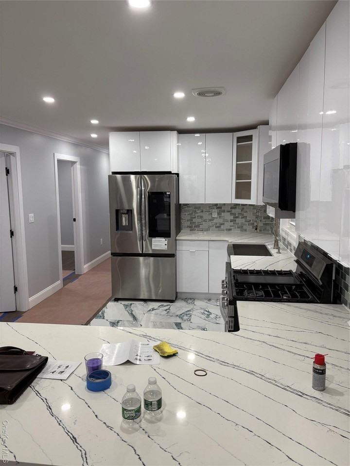 9829 Albert Rd Unit 1 - Photo 3 of 8