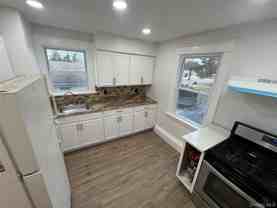 175 Washington St Unit 2 - Photo 1 of 1