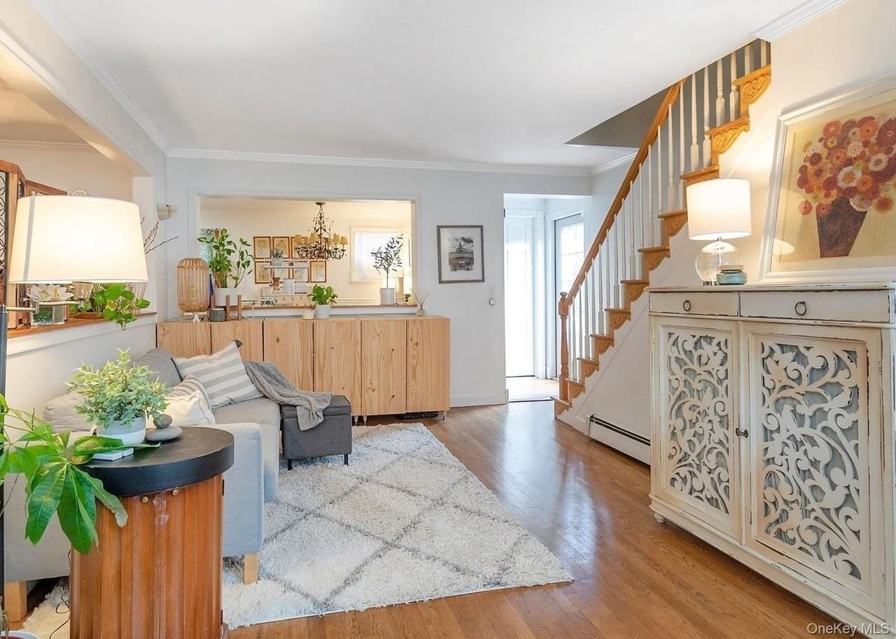 1 Motts Ln - Photo 6 of 6