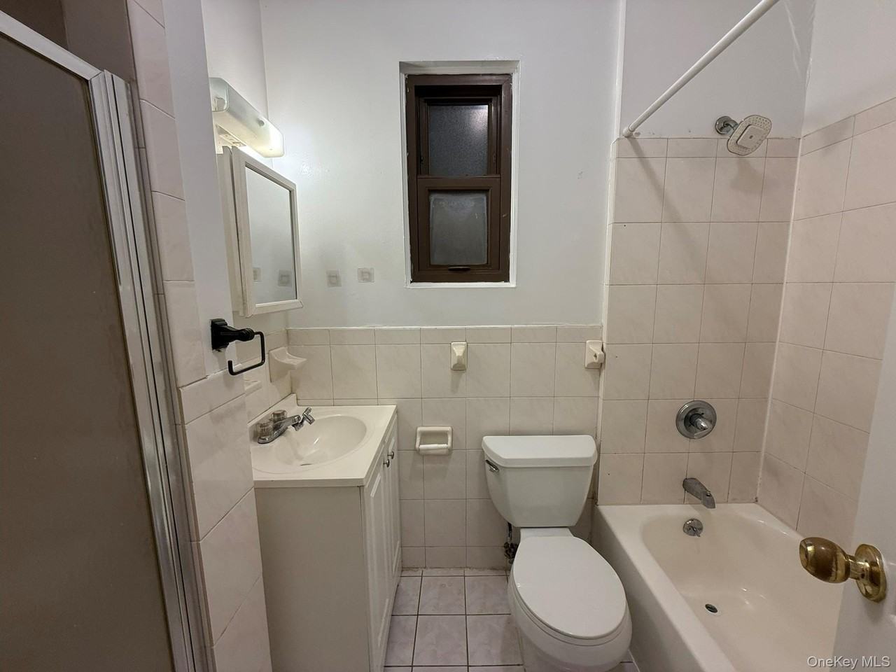 18937 37th Ave Apt 2 - Photo 3 of 8