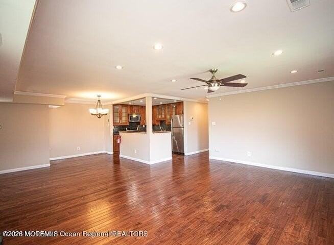 5 Newport Ct Unit 238 - Photo 6 of 13