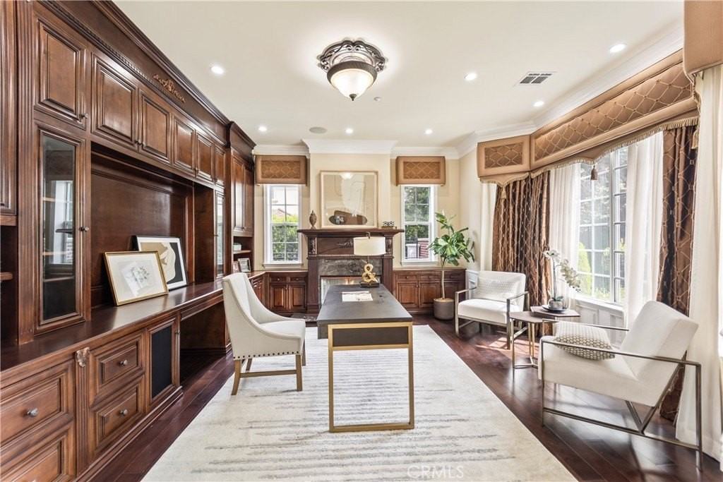 1117 Encanto Dr - Photo 4 of 50