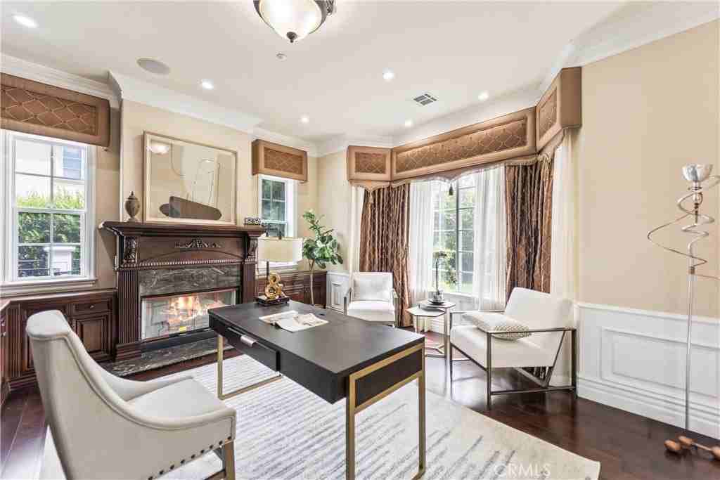 1117 Encanto Dr - Photo 5 of 50