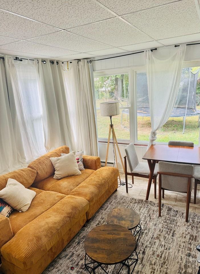 Ashford Dr - Photo 6 of 9